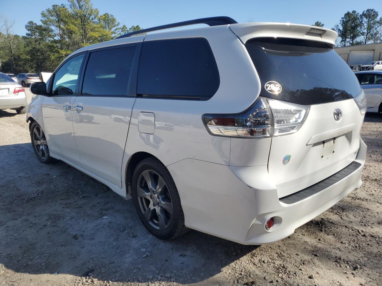 Photo 1 VIN: 5TDXZ3DC3HS796195 - TOYOTA SIENNA 