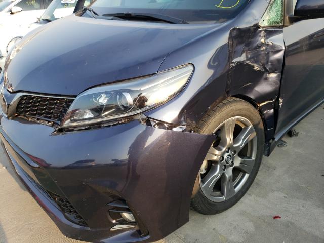 Photo 8 VIN: 5TDXZ3DC3KS978017 - TOYOTA SIENNA SE 