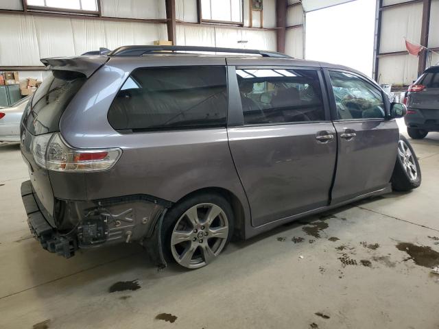 Photo 2 VIN: 5TDXZ3DC3KS993276 - TOYOTA SIENNA SE 