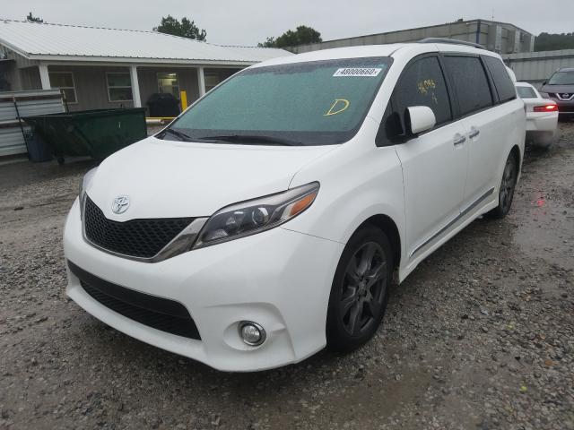 Photo 1 VIN: 5TDXZ3DC4HS829074 - TOYOTA SIENNA SE 