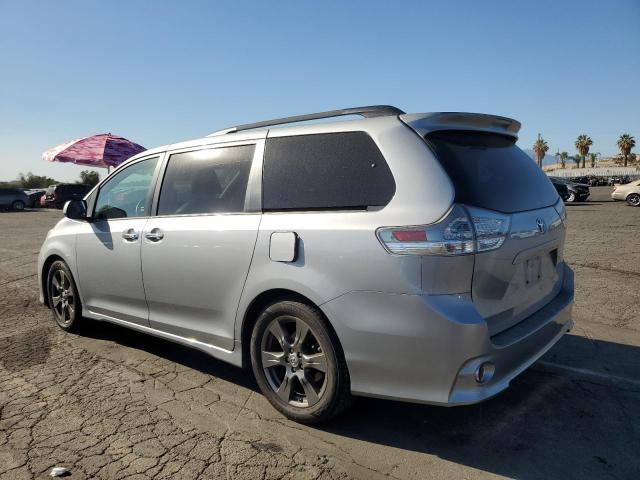 Photo 1 VIN: 5TDXZ3DC4HS881711 - TOYOTA SIENNA 