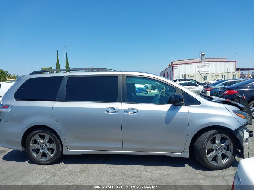 Photo 13 VIN: 5TDXZ3DC4JS936972 - TOYOTA SIENNA 