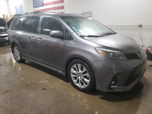 Photo 3 VIN: 5TDXZ3DC5HS798031 - TOYOTA SIENNA SE 