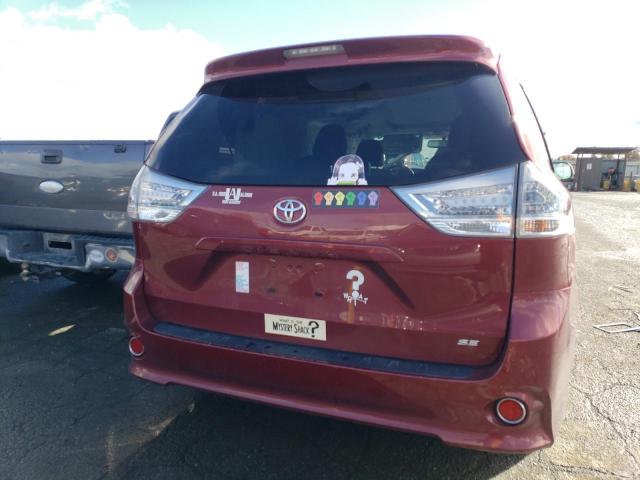 Photo 5 VIN: 5TDXZ3DC5HS814681 - TOYOTA SIENNA SE 