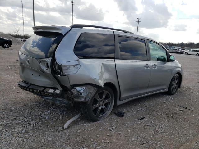 Photo 2 VIN: 5TDXZ3DC5HS836342 - TOYOTA SIENNA SE 