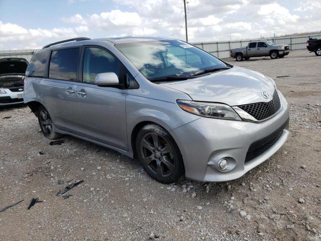 Photo 3 VIN: 5TDXZ3DC5HS836342 - TOYOTA SIENNA SE 