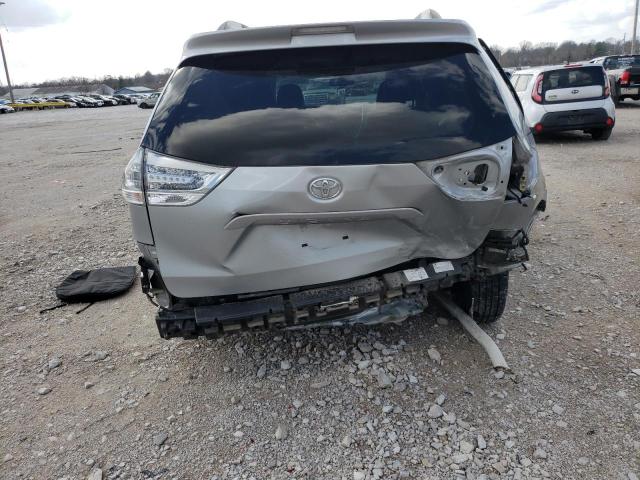 Photo 5 VIN: 5TDXZ3DC5HS836342 - TOYOTA SIENNA SE 