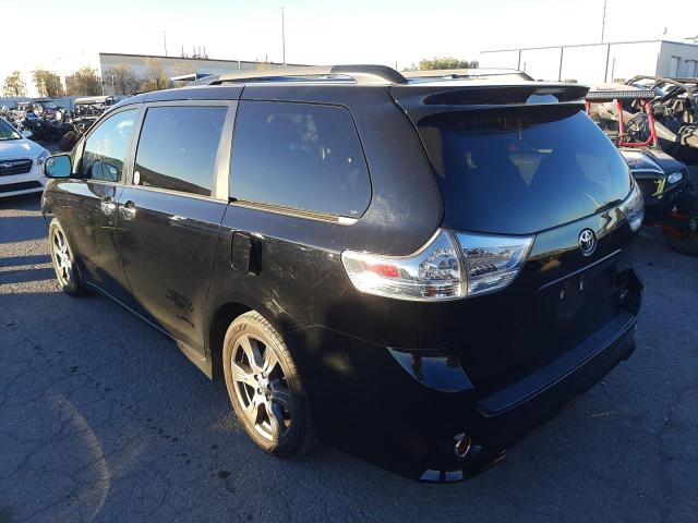 Photo 2 VIN: 5TDXZ3DC5HS848118 - TOYOTA SIENNA SE 