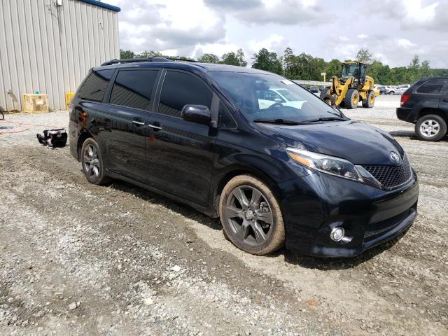 Photo 3 VIN: 5TDXZ3DC5HS885167 - TOYOTA SIENNA SE 