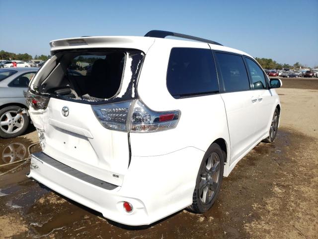 Photo 3 VIN: 5TDXZ3DC5HS896315 - TOYOTA SIENNA SE 