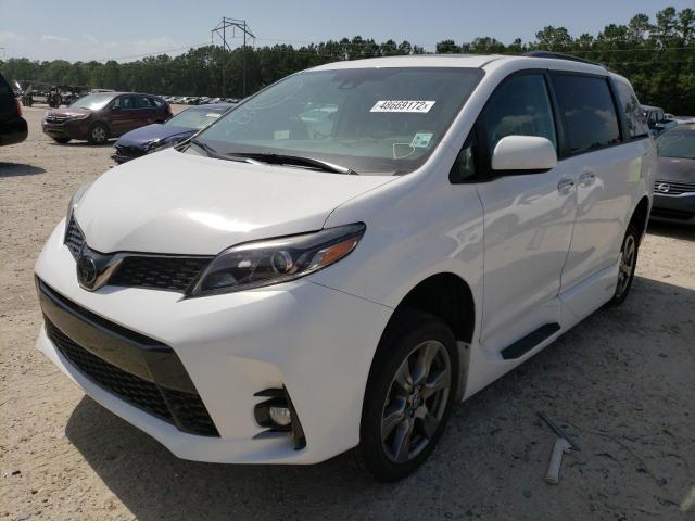 Photo 1 VIN: 5TDXZ3DC5KS978763 - TOYOTA SIENNA SE 