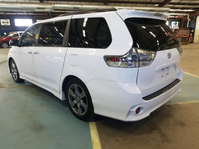 Photo 2 VIN: 5TDXZ3DC5KS985678 - TOYOTA SIENNA SE 