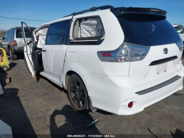 Photo 2 VIN: 5TDXZ3DC5LS054826 - TOYOTA SIENNA 