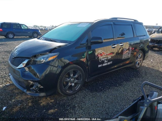 Photo 1 VIN: 5TDXZ3DC6HS781755 - TOYOTA SIENNA 