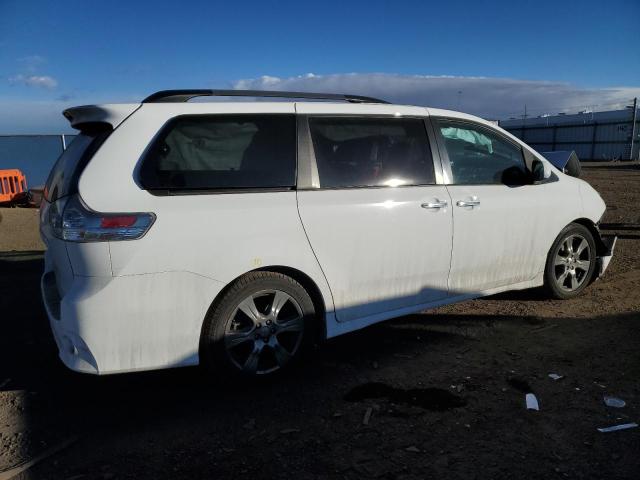 Photo 2 VIN: 5TDXZ3DC6HS792707 - TOYOTA SIENNA SE 