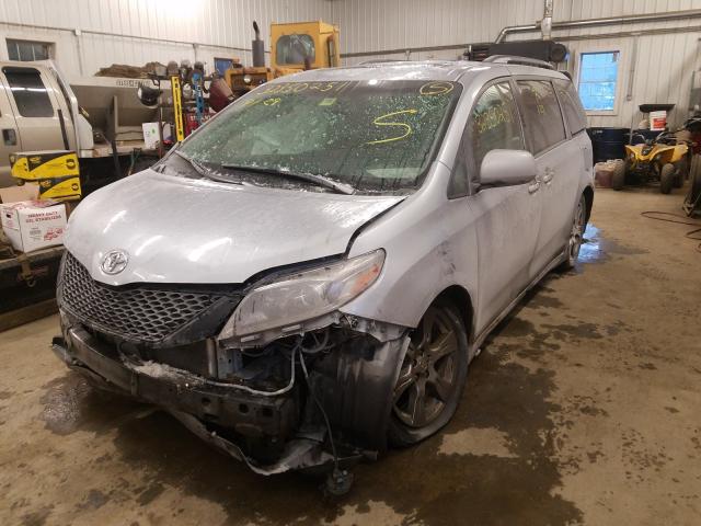 Photo 8 VIN: 5TDXZ3DC6HS794232 - TOYOTA SIENNA SE 