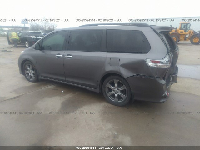 Photo 2 VIN: 5TDXZ3DC6HS804094 - TOYOTA SIENNA 