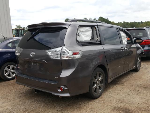 Photo 3 VIN: 5TDXZ3DC6HS830761 - TOYOTA SIENNA SE 