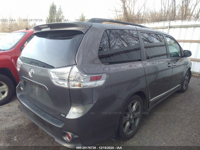 Photo 3 VIN: 5TDXZ3DC6HS873559 - TOYOTA SIENNA 