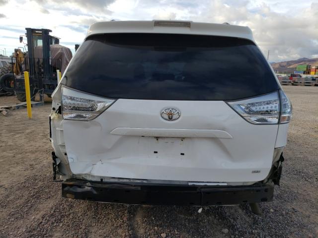 Photo 8 VIN: 5TDXZ3DC6JS901849 - TOYOTA SIENNA SE 