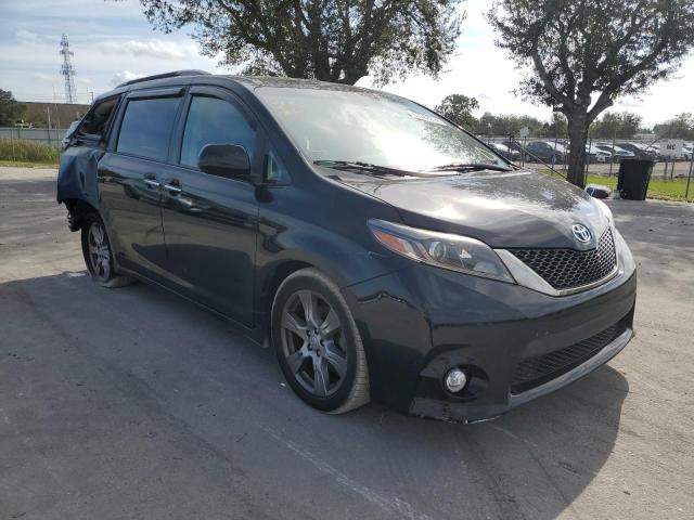 Photo 3 VIN: 5TDXZ3DC7HS785359 - TOYOTA SIENNA SE 