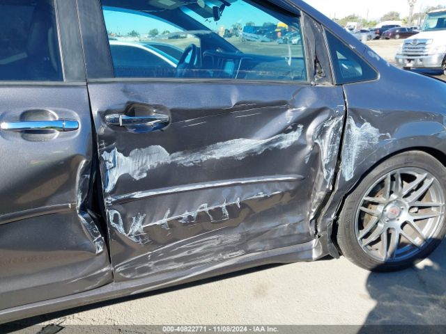 Photo 5 VIN: 5TDXZ3DC7HS785734 - TOYOTA SIENNA 