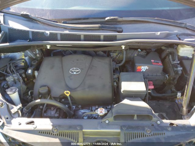 Photo 9 VIN: 5TDXZ3DC7HS785734 - TOYOTA SIENNA 