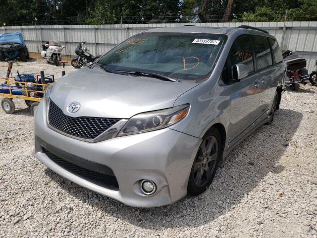 Photo 1 VIN: 5TDXZ3DC7HS811152 - TOYOTA SIENNA SE 