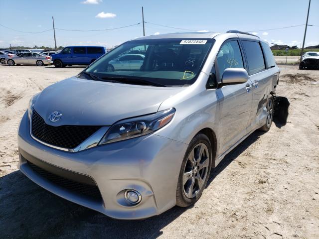 Photo 1 VIN: 5TDXZ3DC7HS853403 - TOYOTA SIENNA SE 