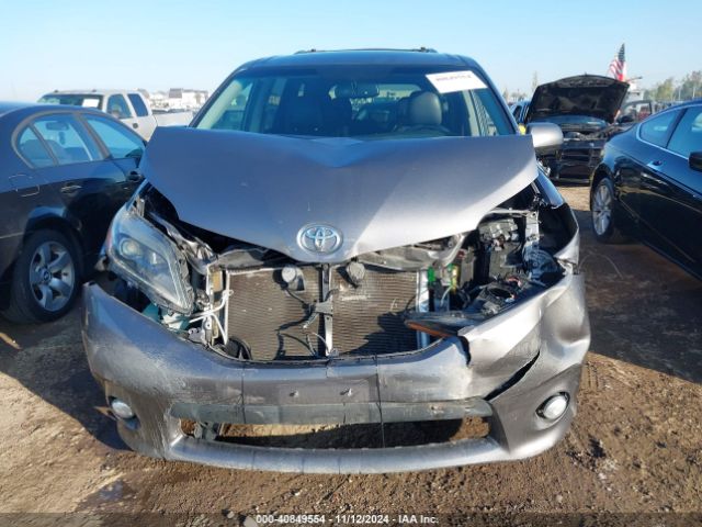 Photo 5 VIN: 5TDXZ3DC7HS876986 - TOYOTA SIENNA 