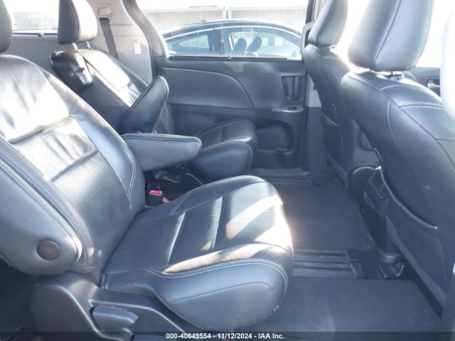 Photo 7 VIN: 5TDXZ3DC7HS876986 - TOYOTA SIENNA 