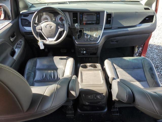 Photo 7 VIN: 5TDXZ3DC7HS882268 - TOYOTA SIENNA SE 