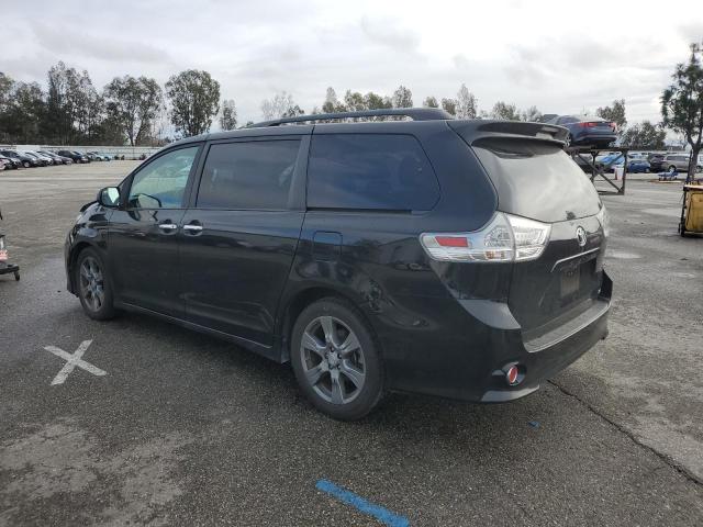 Photo 1 VIN: 5TDXZ3DC7HS884893 - TOYOTA SIENNA SE 