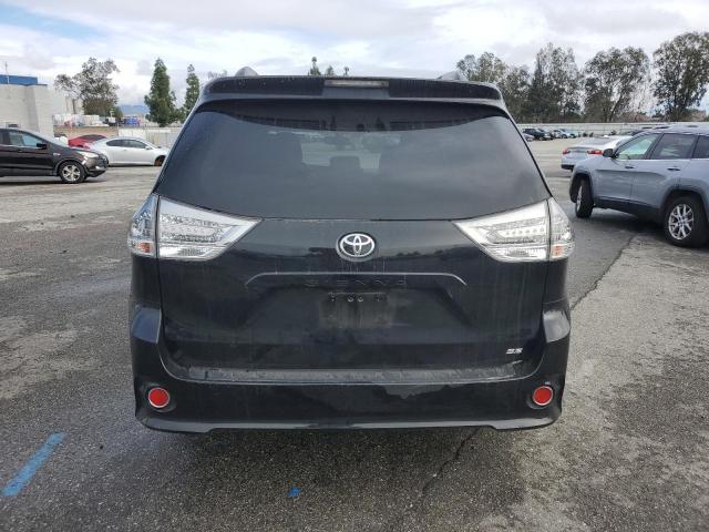 Photo 5 VIN: 5TDXZ3DC7HS884893 - TOYOTA SIENNA SE 