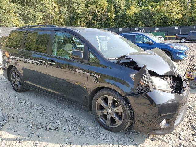 Photo 3 VIN: 5TDXZ3DC7HS885722 - TOYOTA SIENNA SE 