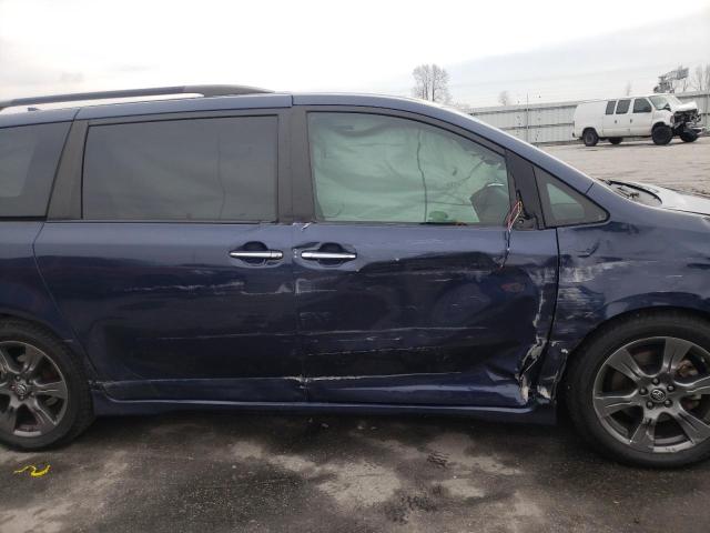 Photo 8 VIN: 5TDXZ3DC7JS901536 - TOYOTA SIENNA SE 