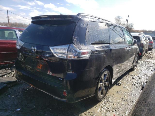 Photo 2 VIN: 5TDXZ3DC7JS909040 - TOYOTA SIENNA SE 