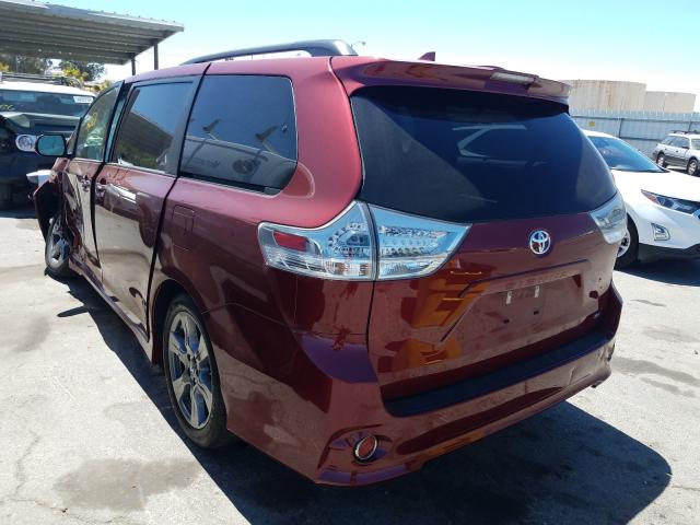 Photo 2 VIN: 5TDXZ3DC7JS948520 - TOYOTA SIENNA SE 