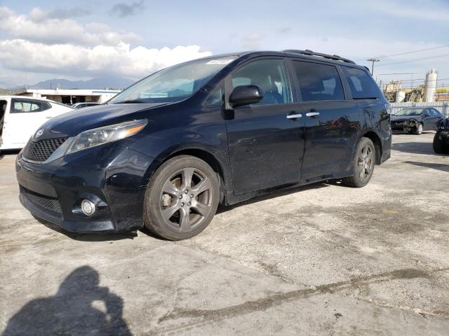 Photo 0 VIN: 5TDXZ3DC8HS791462 - TOYOTA SIENNA SE 