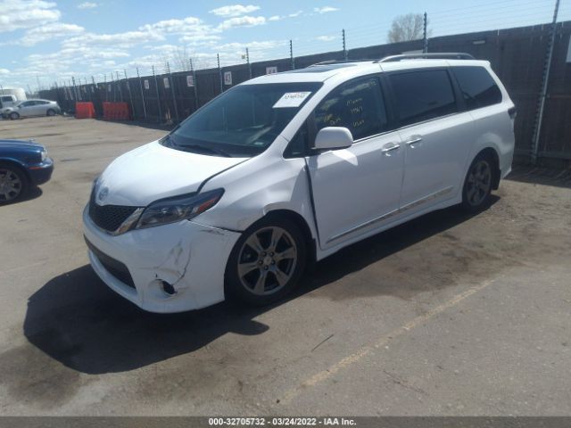 Photo 1 VIN: 5TDXZ3DC8HS861736 - TOYOTA SIENNA 