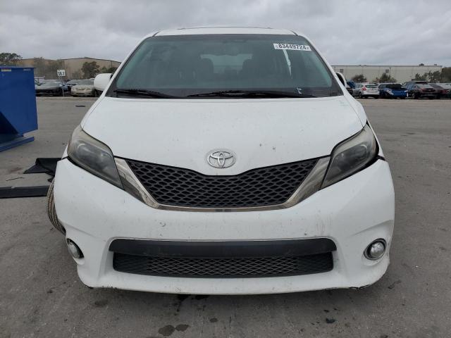 Photo 4 VIN: 5TDXZ3DC8HS866399 - TOYOTA SIENNA SE 