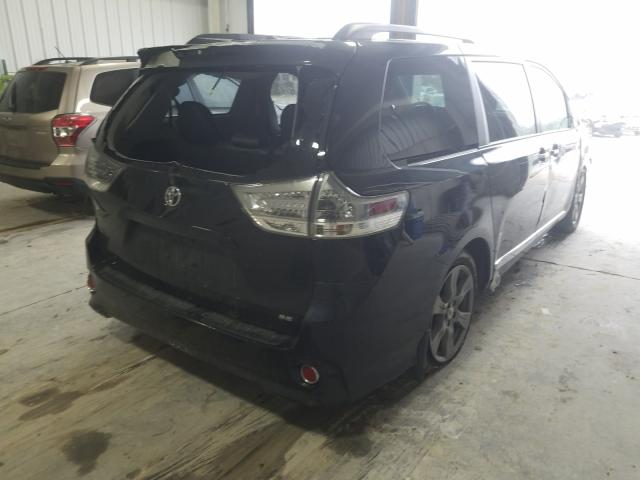 Photo 3 VIN: 5TDXZ3DC8HS874924 - TOYOTA SIENNA SE 