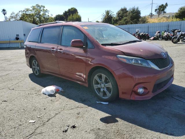 Photo 3 VIN: 5TDXZ3DC8HS885292 - TOYOTA SIENNA SE 