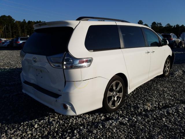 Photo 3 VIN: 5TDXZ3DC8HS899838 - TOYOTA SIENNA SE 