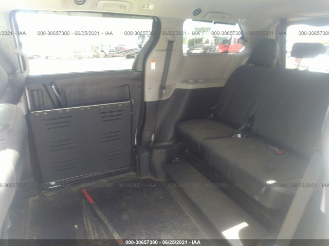 Photo 7 VIN: 5TDXZ3DC8JS944069 - TOYOTA SIENNA 