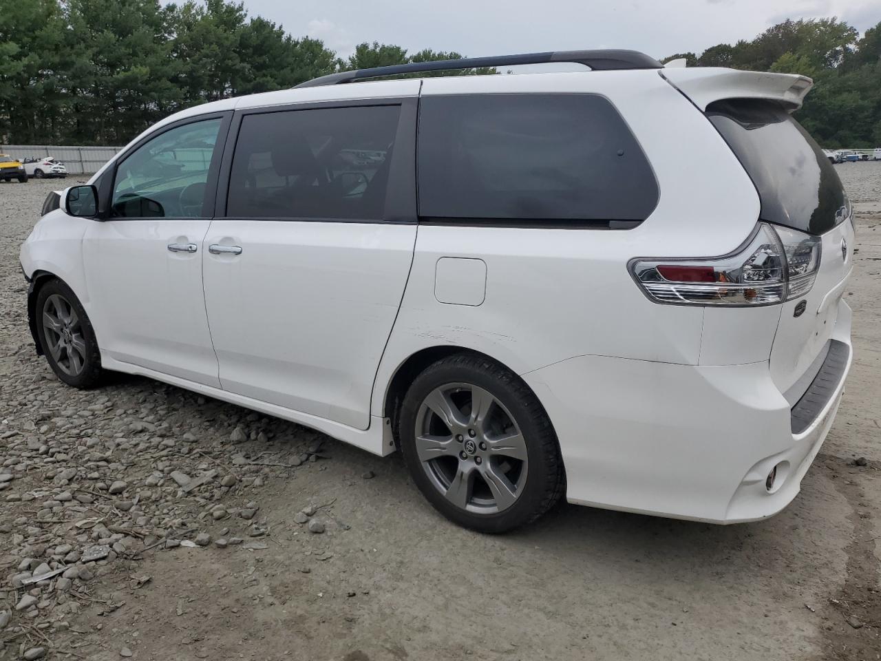 Photo 1 VIN: 5TDXZ3DC8KS976876 - TOYOTA SIENNA 