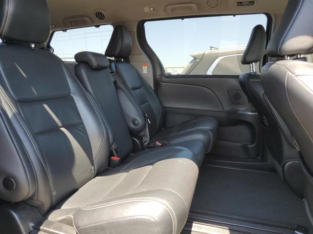 Photo 10 VIN: 5TDXZ3DC8KS997307 - TOYOTA SIENNA SE 