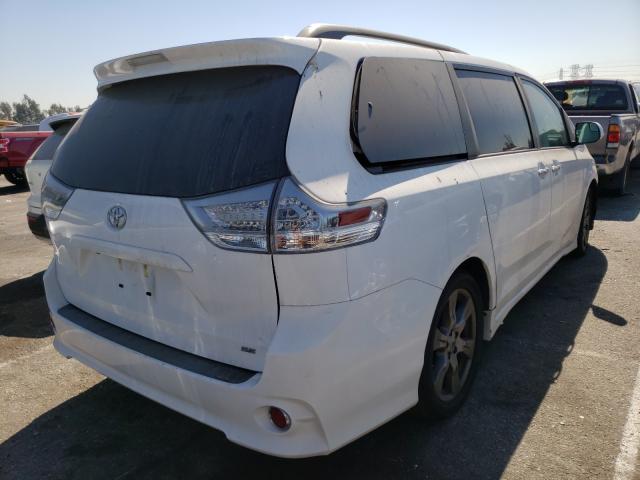 Photo 3 VIN: 5TDXZ3DC9HS843164 - TOYOTA SIENNA SE 