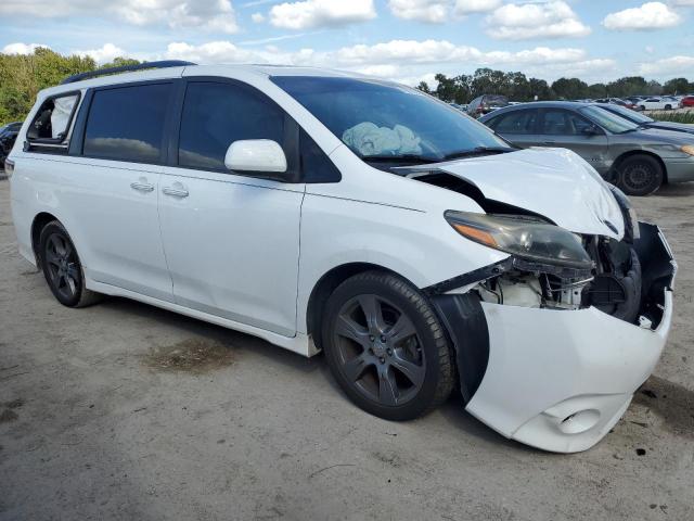 Photo 3 VIN: 5TDXZ3DC9HS843357 - TOYOTA SIENNA 