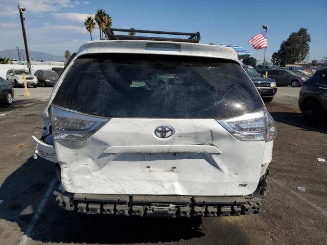 Photo 5 VIN: 5TDXZ3DC9HS849823 - TOYOTA SIENNA SE 